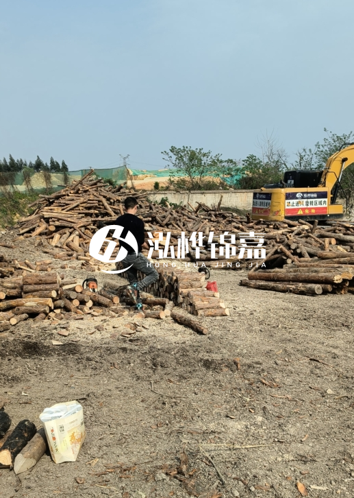 松木樁現(xiàn)貨供應的廠家有哪些?泓樺錦嘉可以送山西嗎?