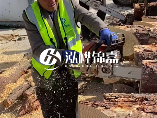 松木樁施工隊泓樺錦嘉 - 河道護岸用打樁木選什么材質(zhì)?